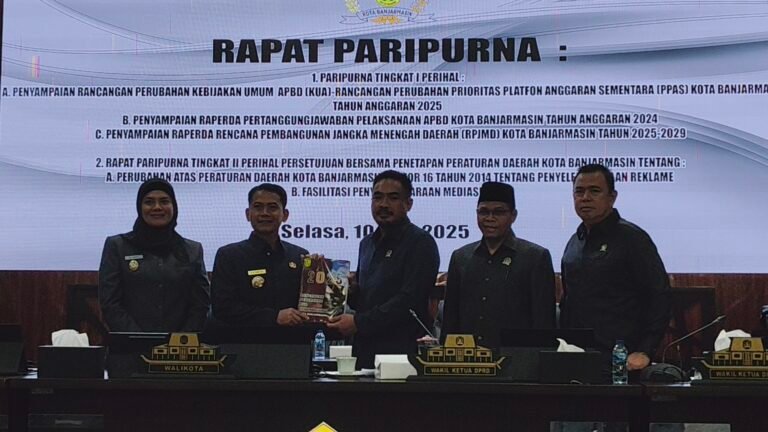 Lensa Foto Kegiatan DPRD Kota Banjarmasin Bulan Juni 2025