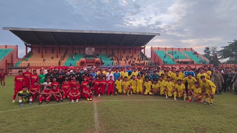 Warga Kandangan Sambut Meriah Gelaran PS Barito Putera Barito Putra Festival HSS