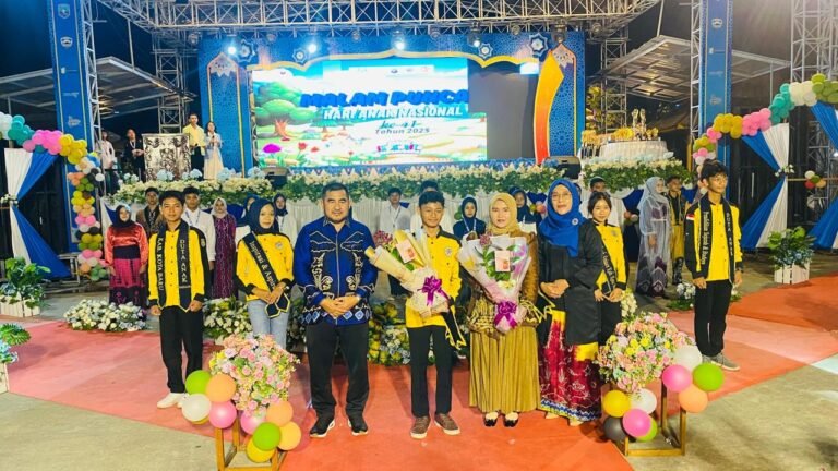 Peringatan Hari Anak Nasional 2025,Suci Anisa Rusli Dikukuhkan sebagai Bunda Forum Anak Kotabaru