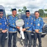 Pemkab Kotabaru Hibahkan Dua Mobil Operasional untuk Perluas Layanan Samsat Hingga Pelosok
