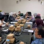 DPRD Banjarmasin Bahas Raperda Sertifikasi Makanan Sehat dan Halal untuk Perkuat Jaminan Konsumen