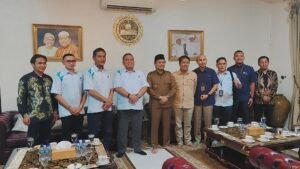 Wagub Kalsel dan GM PLN Kalselteng Siap Kerja Sama Tingkatkan Daya Listrik Stadion 17 Mei
