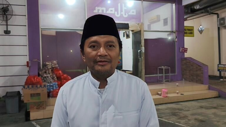 Jelang Haul ke-6 Guru Zuhdi, Wagub Kalsel Imbau Jamaah Jaga Ketertiban dan Kebersamaan