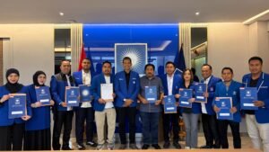 DPP PAN Serahkan SK DPD se-Kalsel, Targetkan Konsolidasi Struktur Rampung 2026