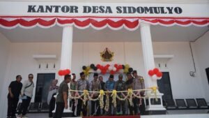Bupati Kotabaru Resmikan Kantor Desa Sidomulyo, Dorong Peningkatan Layanan Publik
