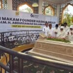 Ziarah ke Makam Founder, Keluarga Besar Hasnur Group Perkuat Bakti Jelang HUT ke-60