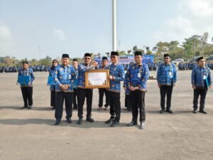 Kepala BKN RI Pimpin Apel HKN di Kotabaru, Dorong ASN Tingkatkan Kinerja dan Integritas